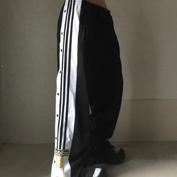 아디다스 아디브레이크