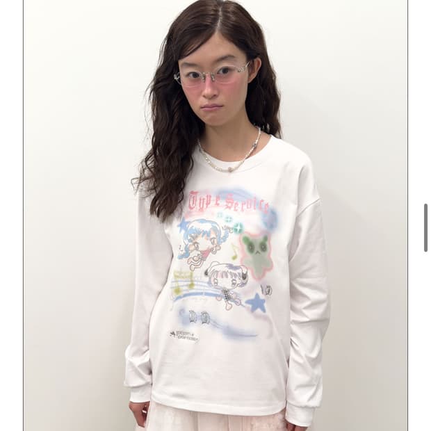 타입서비스 dreamy silver stitched  top 화이트