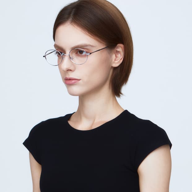 모먼트어스 심플 라운드 메탈 실버 안경테 은테