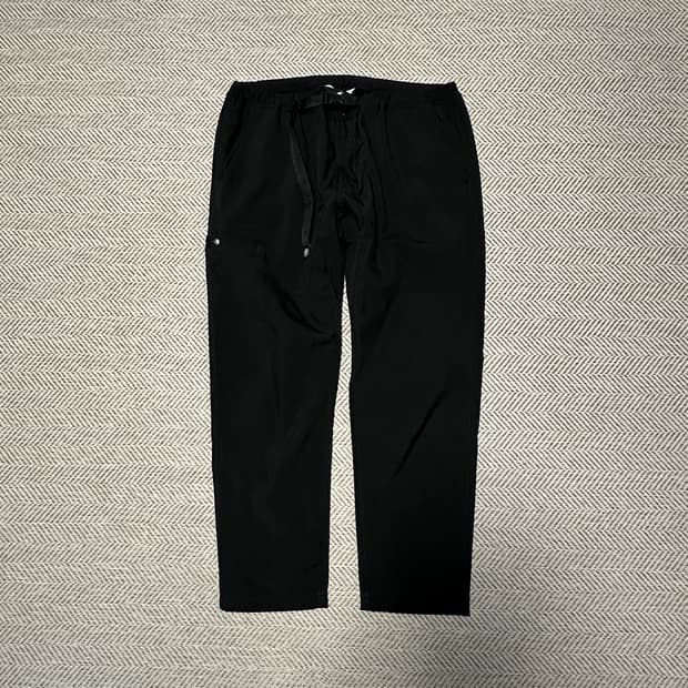 CAMP7 belted pants