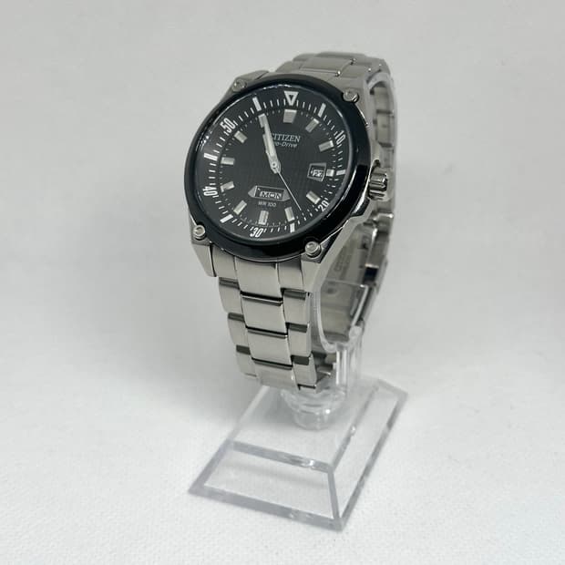 시티즌 에코드라이브(Citizen Eco-Drive) 100M 스포츠 워
