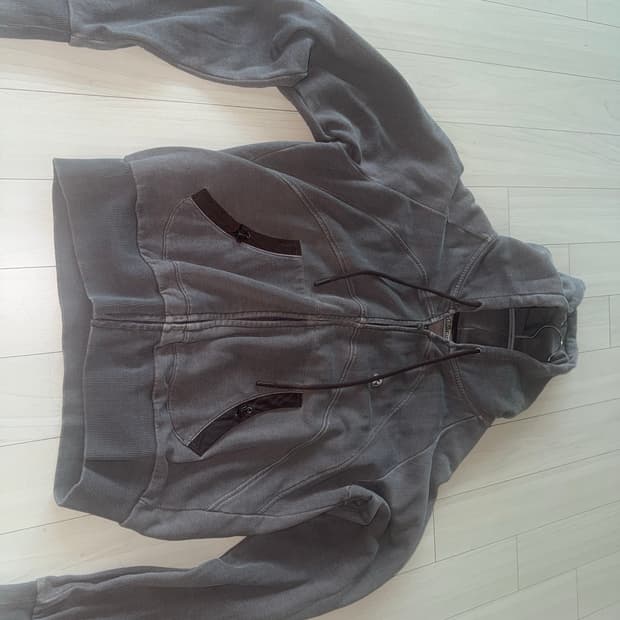 코이세이오 스트링 포켓 후드집업