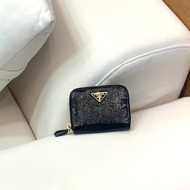 프라다 페이던트 카드지갑 (정품)