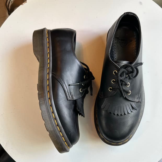 딕터마틴1461 스무시 230