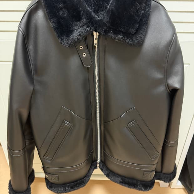 도프제이슨 무스탕