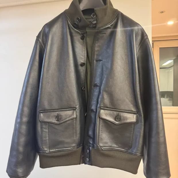 반츠 아카펠라클로딩 A-1 가죽자켓