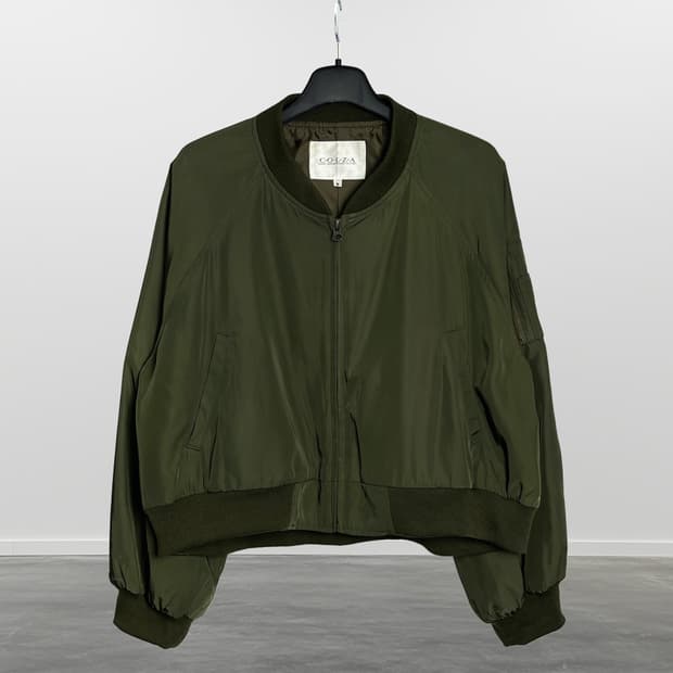 COLZA ma-1 크롭 자켓