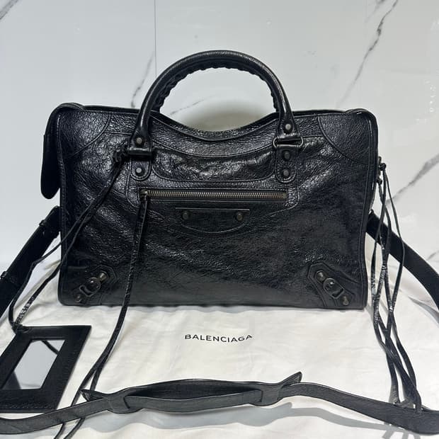 [SA급 정품] 발렌시아가 시티 모터백 미디움 블랙