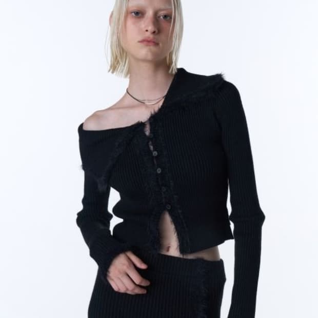 오디너리 홀리데이 오프숄더 가디건