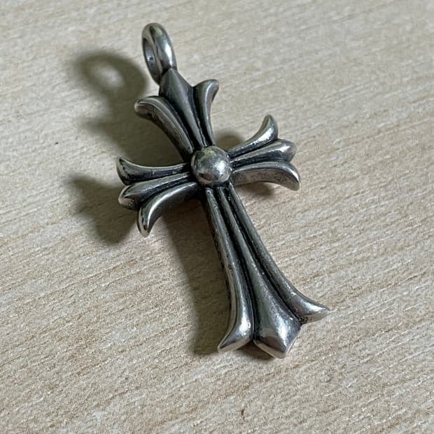 크롬하츠 펜던트 팔아요