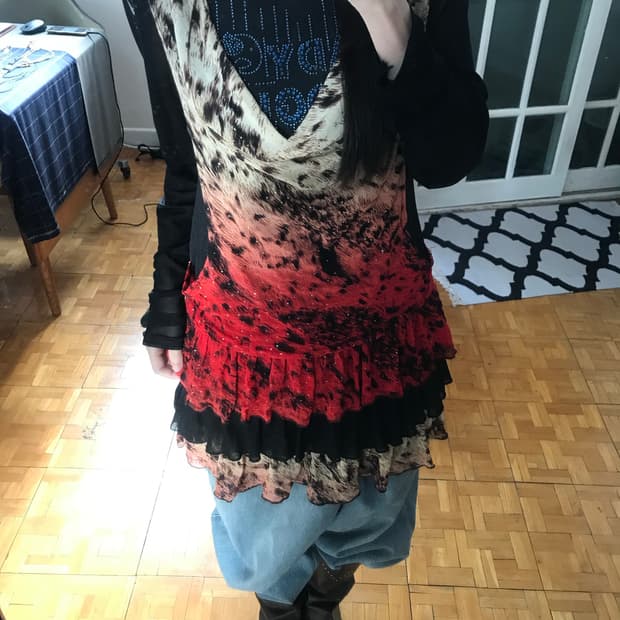 vintage shirring frill pattern top