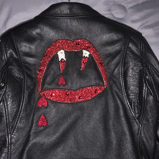 생로랑 블러드러스터 l17 레더자켓 48사이즈