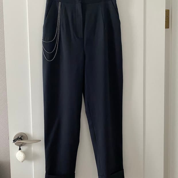 eleventy 일레븐티 체인디테일 블랙 슬랙스(40)