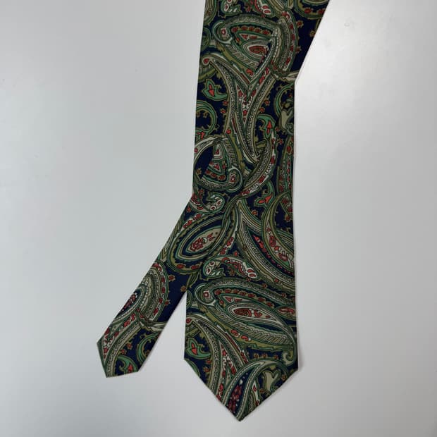 YSL 입생로랑  명품 정품 페이즐리 넥타이