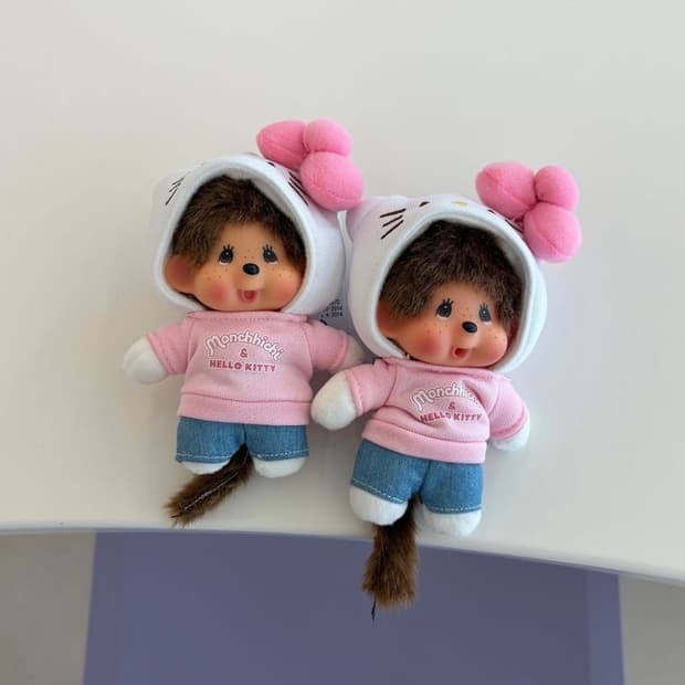 헬로키티+몬치치 헬로치치 코스튬 키링