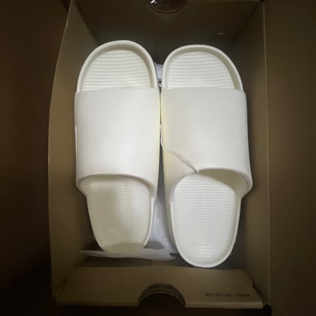 나이키 캄슬라이드 흰색 새상품