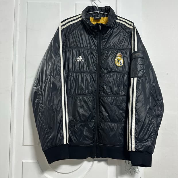아디다스 레알마드리드 패딩