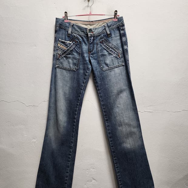 Y2K 디젤 JUNNIE 부츠컷 데님