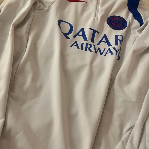 나이키 psg 드릴탑