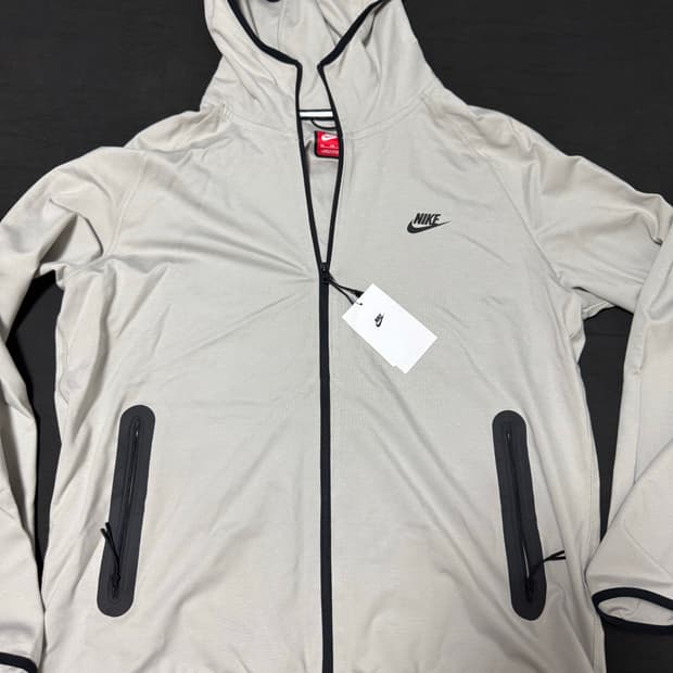 정품새제품 나이키 테크 경량 니트 풀집 후드 2XL 아이언오어