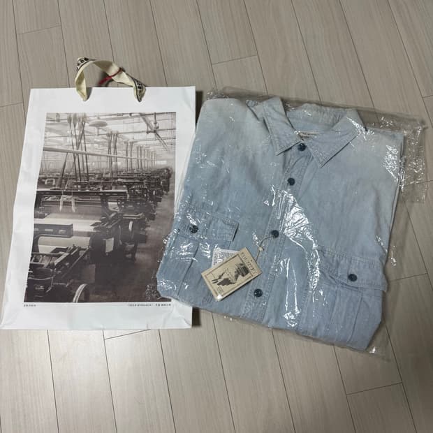 캐피탈 샴브레이 본 셔츠 5사이즈 판매합니다.