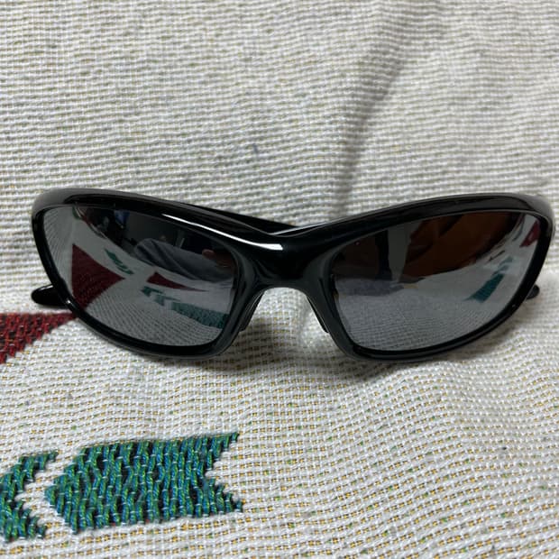 Oakley 스트레이트자켓