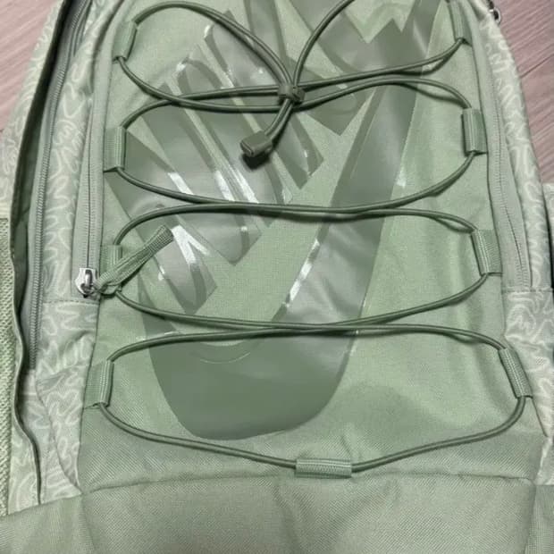 나이키 헤이워드 백팩 오일그린