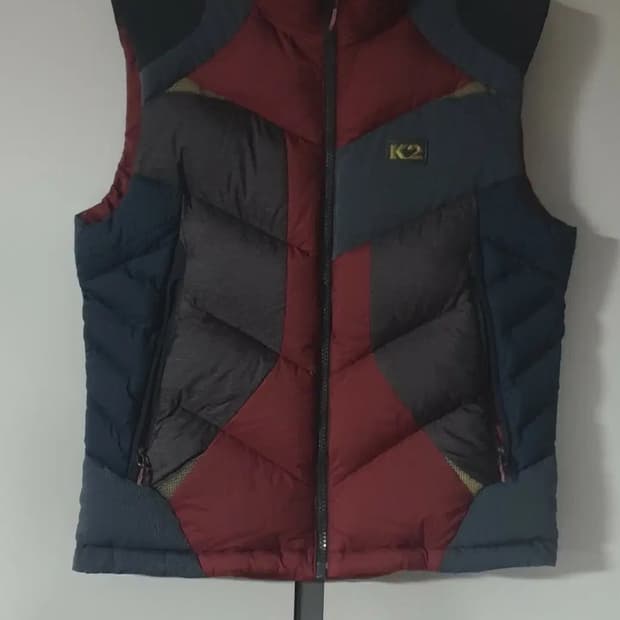 K2 남자 덕다운 패딩조끼. 싸이즈 100