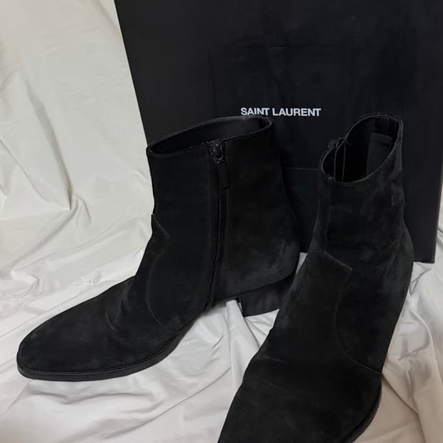 생로랑 에디슬리먼 스웨이드 부츠