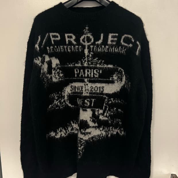 와이프로젝트 니트 판매합니다.