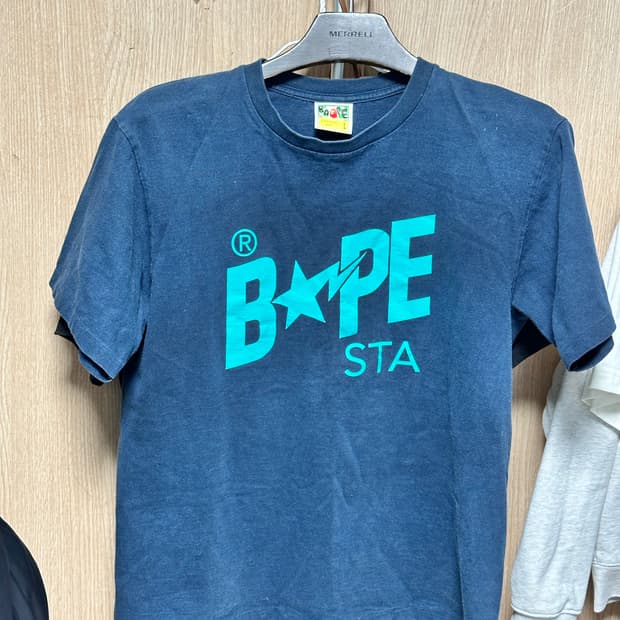 [정품/빈티지] 베이프BAPE STA 로고 반팔티 네이비 (골드 사루택)