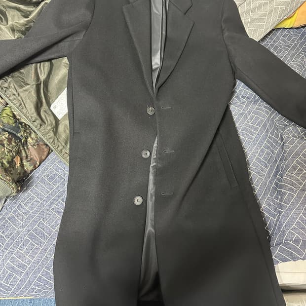 인시일런스 울 캐시미어 싱글코트 스