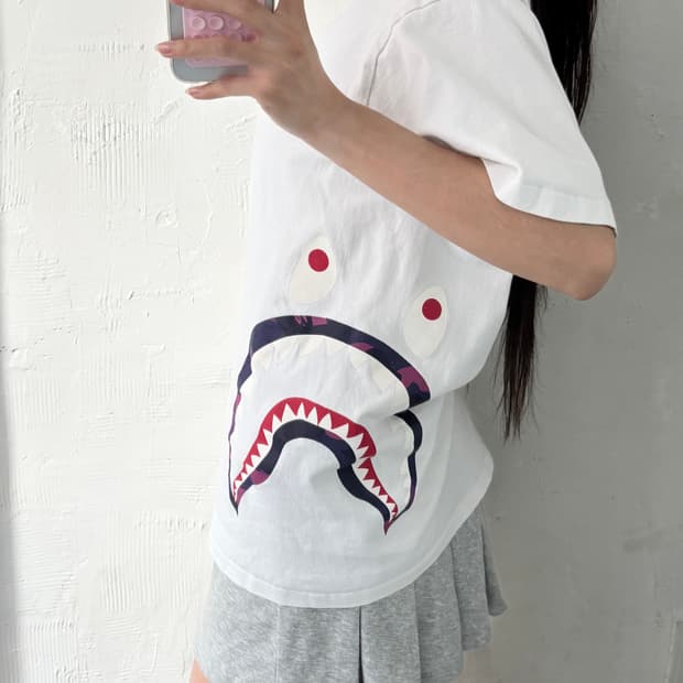 BAPE 베이프 사이드 샤크 티셔츠