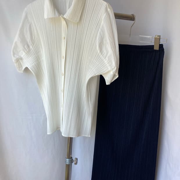 거의새것) 정품 이세이미야케 플리츠플리즈 반팔 블라우스 4 화이트