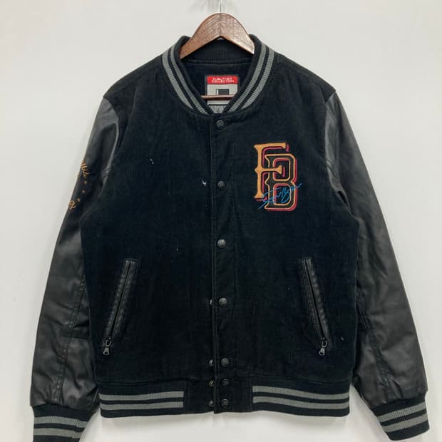 Pubu 바시티 자켓