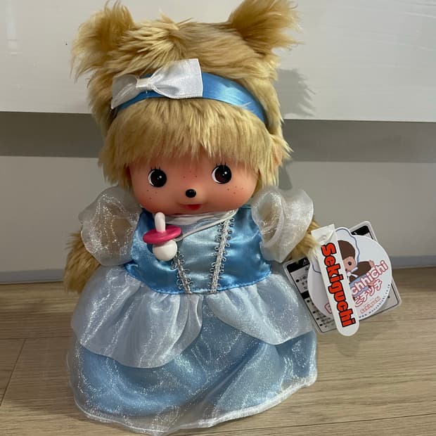 [새상품]신데렐라 베비치치 M사이즈 몬치치 디즈니 공주 인형