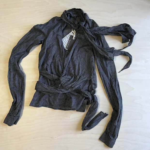 Manila Grace Longsleeve Top