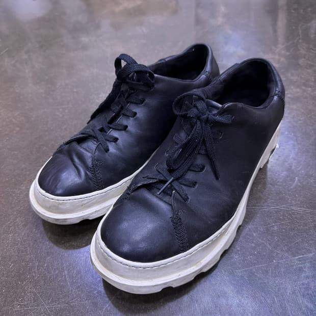 캠퍼 블루투스 블랙 화이트 스니커즈 슈즈 42(270)