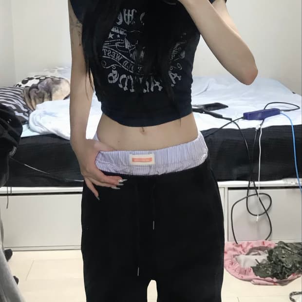 에즈이프 캘리 STRIPE TRUNK SHORTS PINK 새깅 팬티