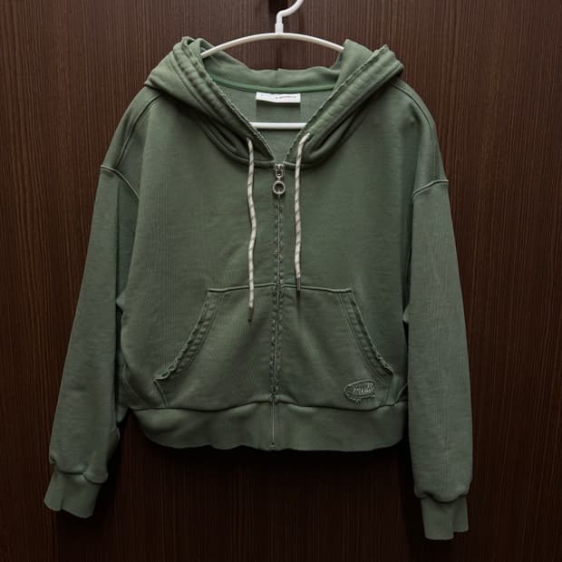 뮬라웨어 후드집업