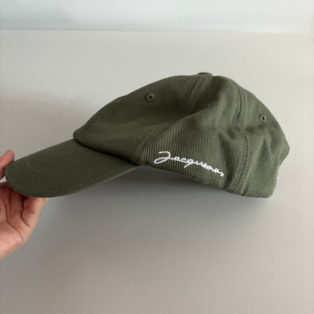 자크뮈스 Jacquemus 볼캡 카키