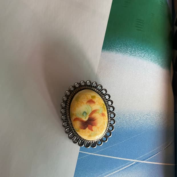 플라워 카보션 빈티지 브로치