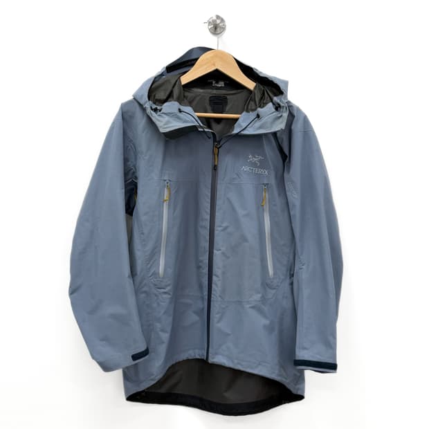 아크테릭스 고어텍스 알파 SL 자켓