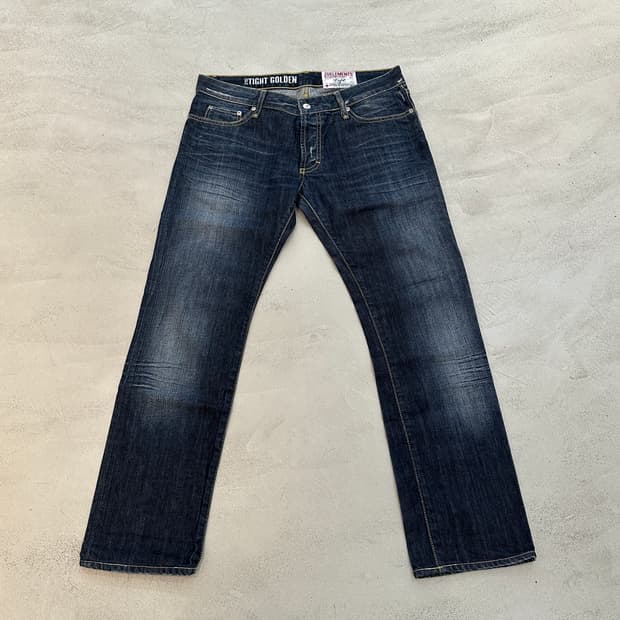 ZUELEMENTS red cross jeans