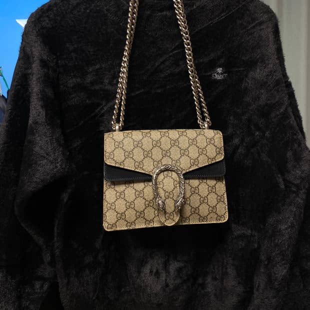 비비안웨스트우드 니트