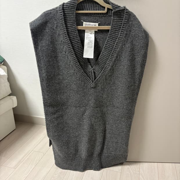 마르지엘라 니트 베스트