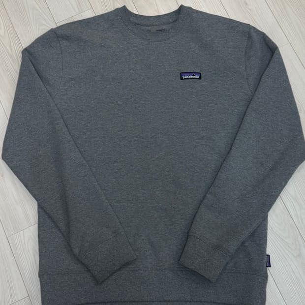 파타고니아 맨투맨