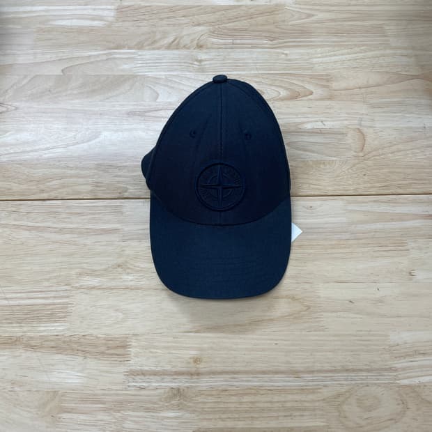 스톤아일랜드 네이비 볼캡 F