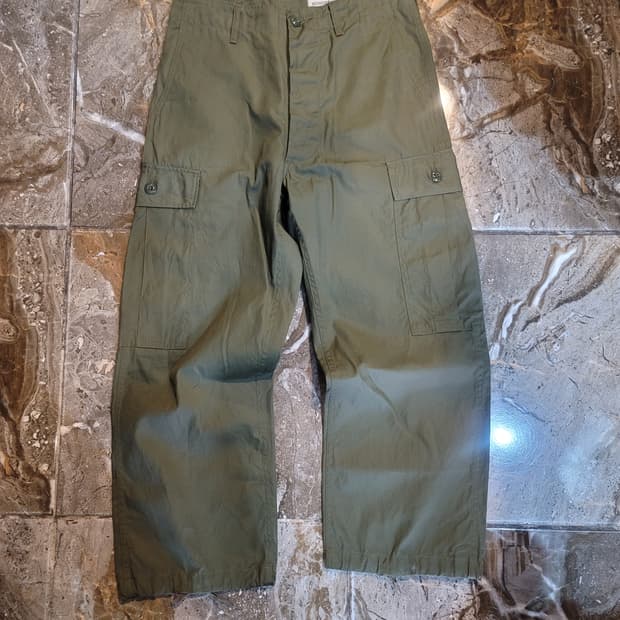 버즈릭슨 올리브 색상 카고 와이드 팬츠 