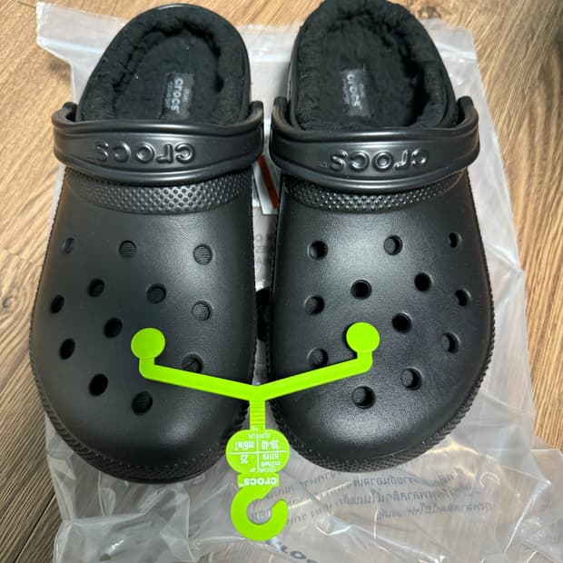 크록스 기모(털안감) 클래식 클로그 260 블랙